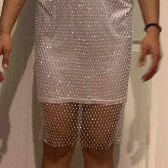SPARKLY WHITE DRESS SIZE M - Picture 4 of 7
